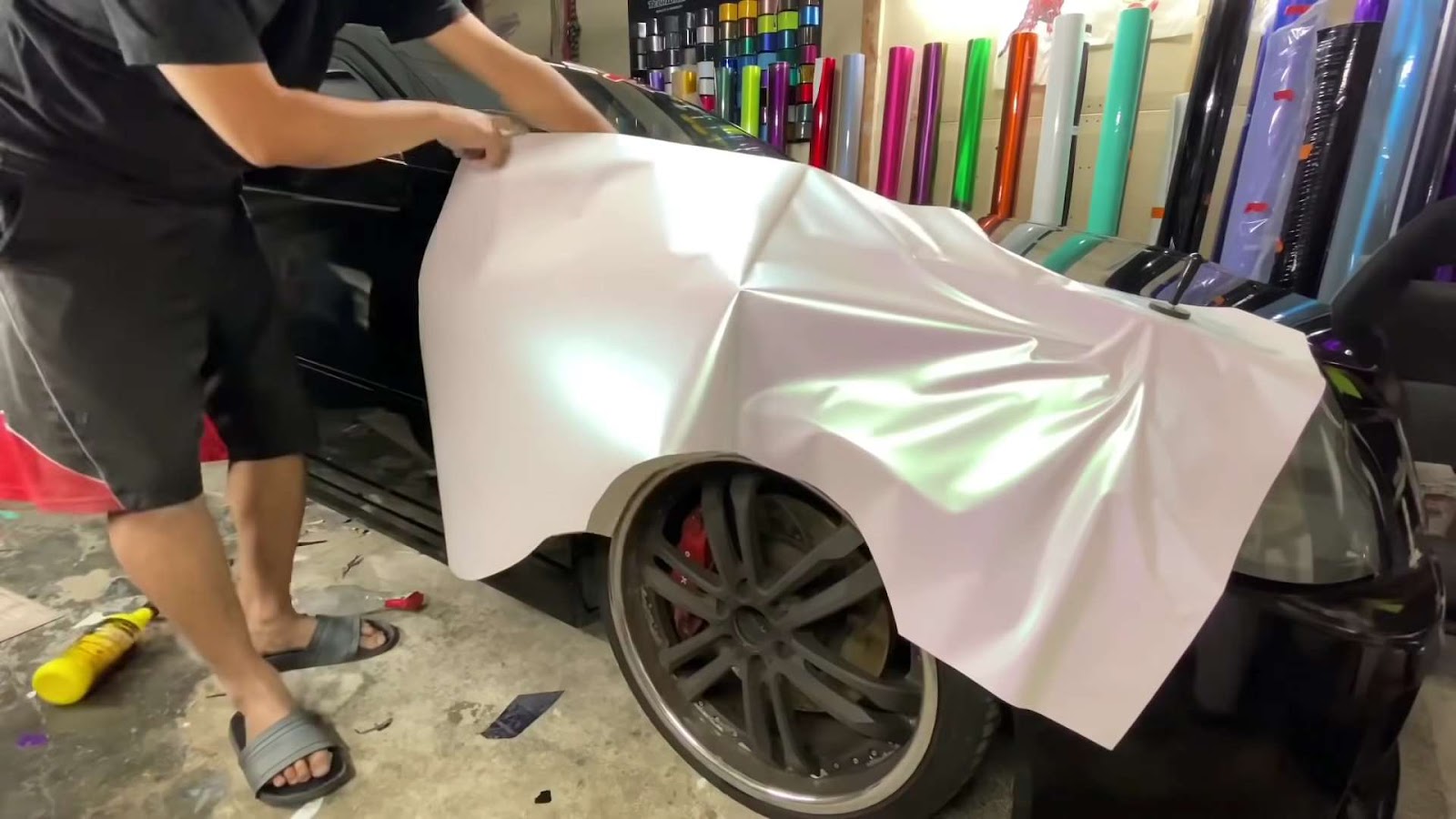 How much wrap do you need to wrap a car: calculating