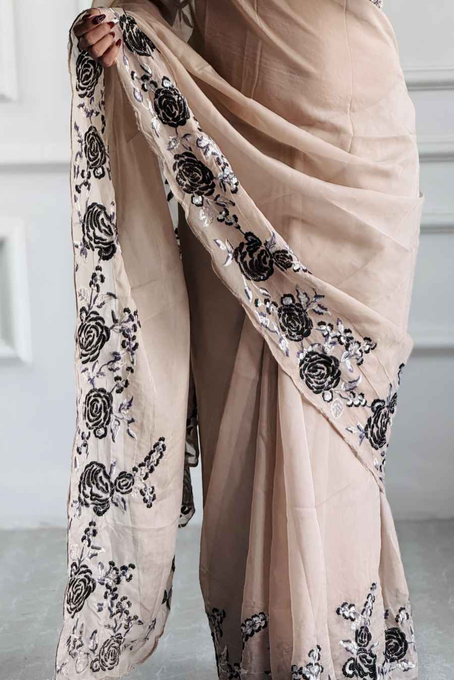 Viscous Organza Silk Saree with Work - Image 3