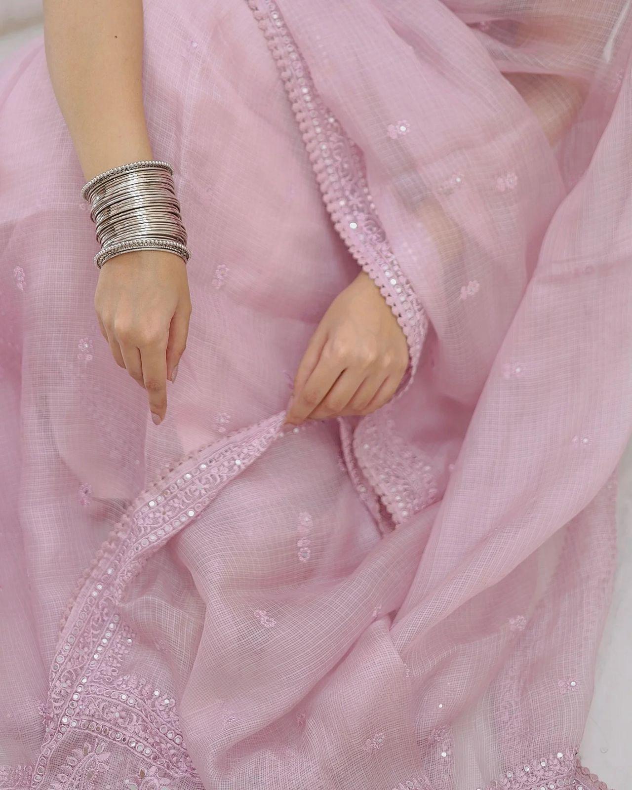 Pink Soft Kota Check Saree with Design - Image 3