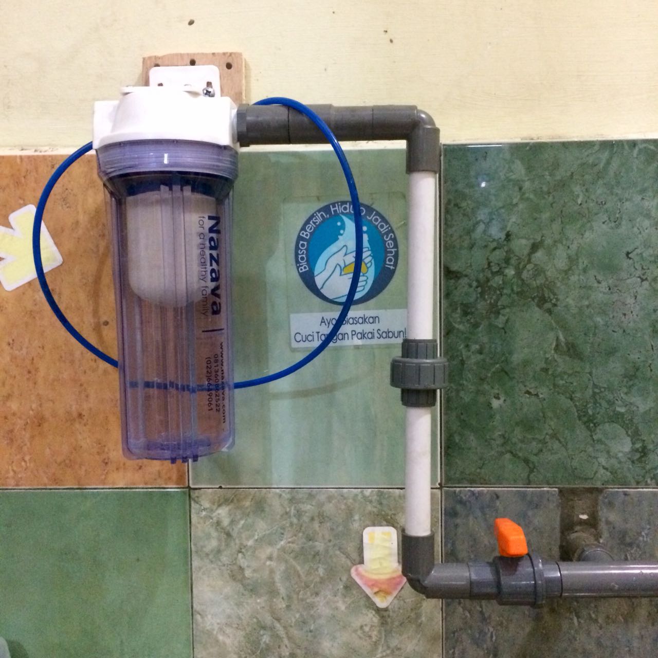 Elin Firel Cara Membuat Filter Air Sendiri Kabel bekas untuk mengikat botol ke sumber air kotor. Elin Firel Cara Membuat Filter Air Sendiri Kali ini artikel ini akan membahas cara membuat filter air dari pipa PVC untuk dipasang pada akuarium.