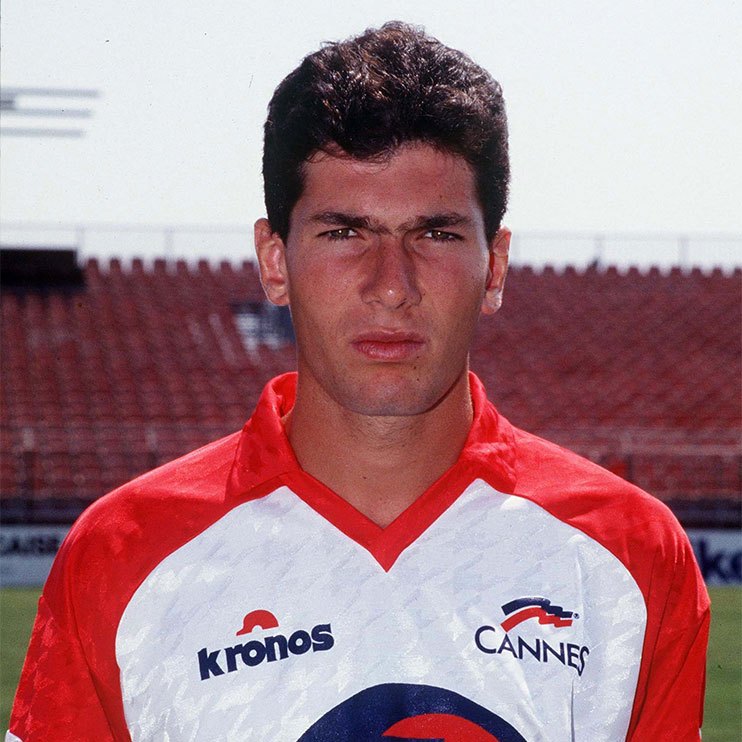 Zinedine zidane a toujours fait rêver le qatar. Football stars in their debut â€¢ neoAdviser