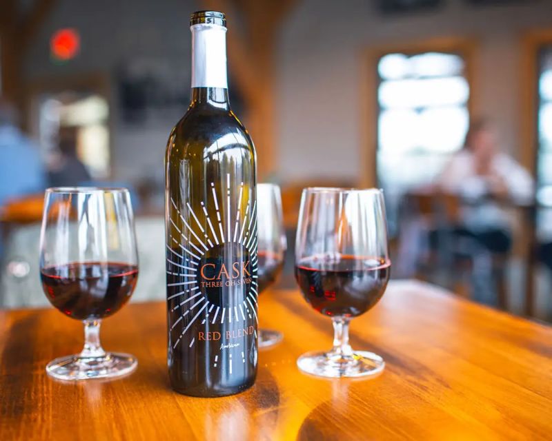 Kris Ferrell Baci Winery - Download Ultra HD Gradient Background | Ultra HD