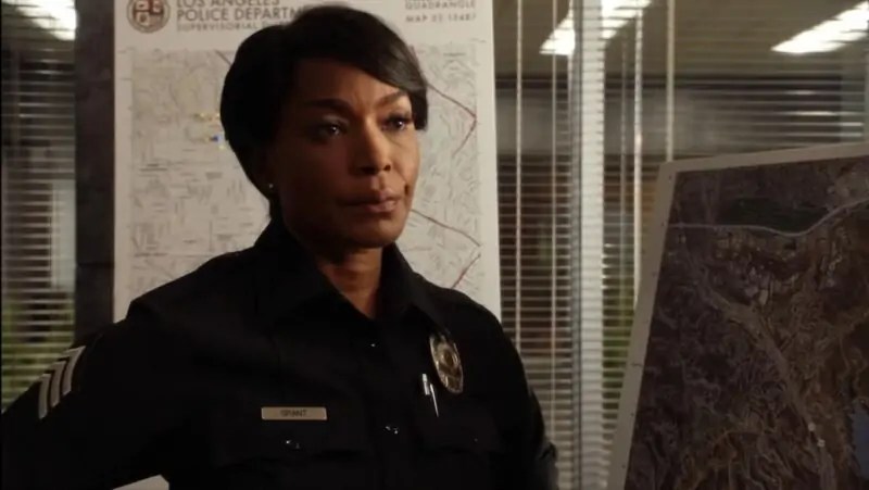 WATCH: Angela Bassett Debuts New ‘9-1-1’ Clip on ‘The Tonight Show’