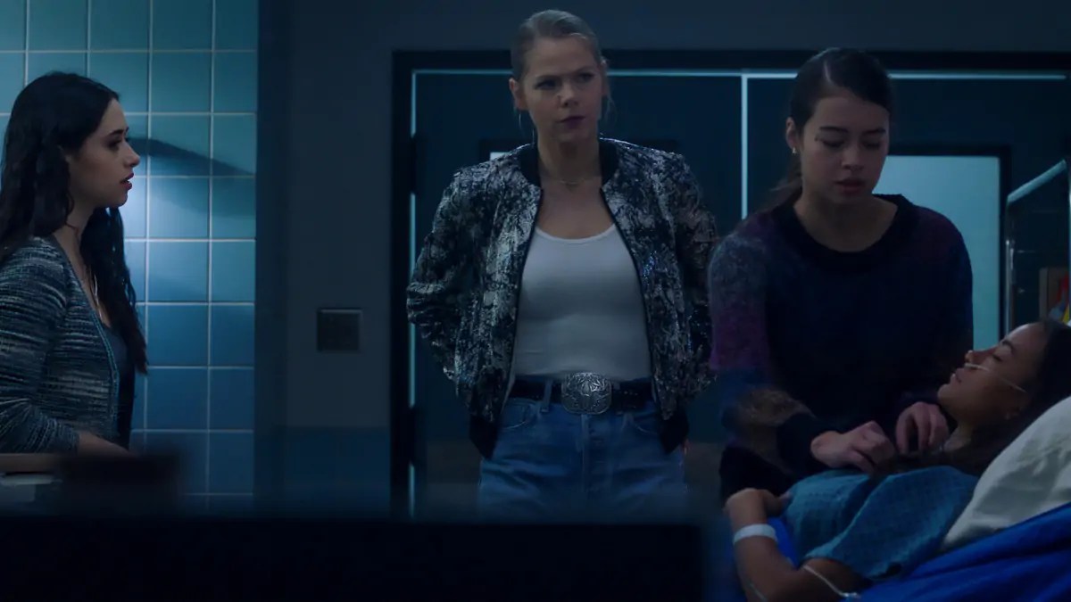 ‘Roswell, New Mexico’ Recap: Season 3, Episode 6 “Bittersweet Symphony”