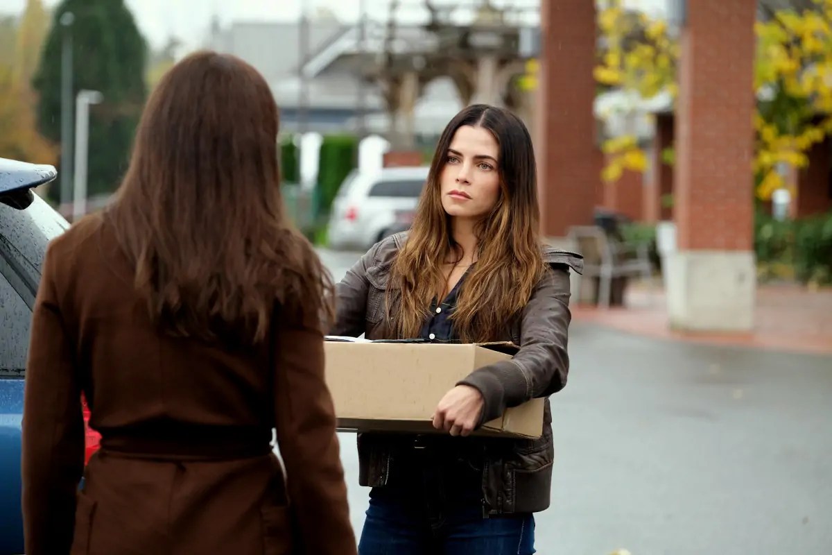 Superman Et Lois Saison 2 Episode 4 Superman & Lois' Recap: Season 2, Episode 4 “The Inverse Method” - Nerds  and Beyond