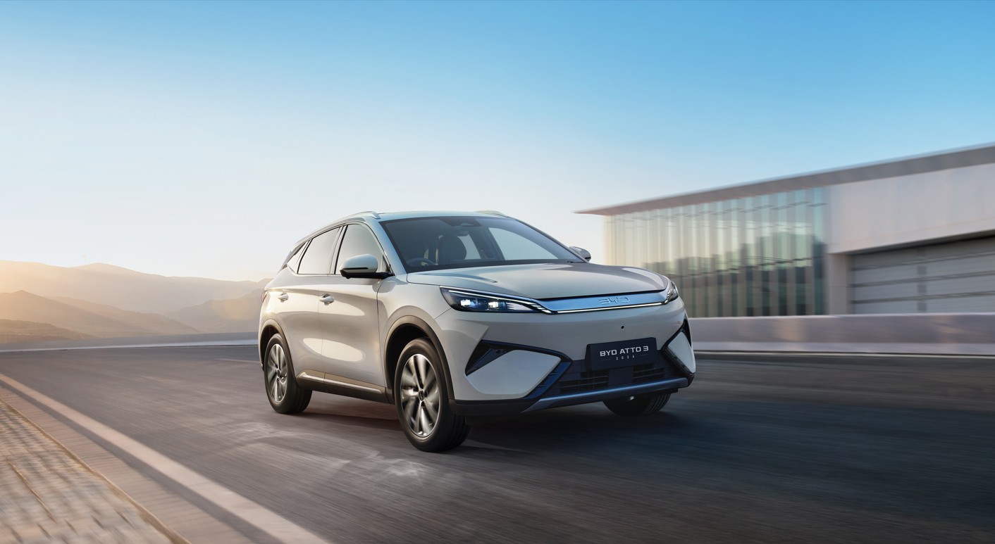 BYDオートジャパン、アット3を改良し「EX」に　前輪駆動から後輪駆動へ変更　4WDも初設定　437万円から