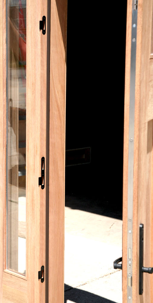 63k views 5 years ago . 3 Point Lock System | Multipoint Door Locks