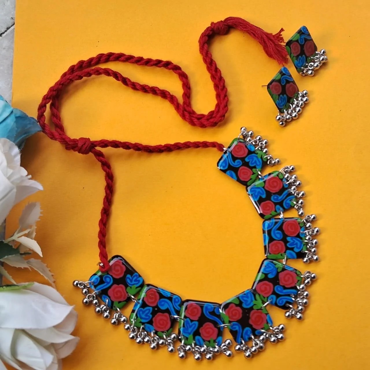 Floral Resin Choker Necklace Set for Women