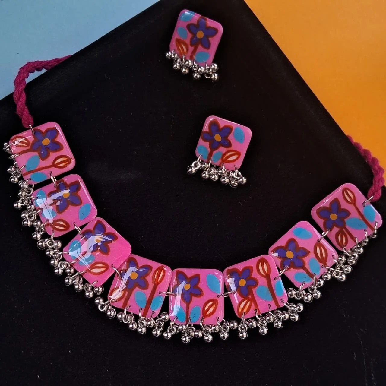Hand-Painted Resin Choker Necklace Set
