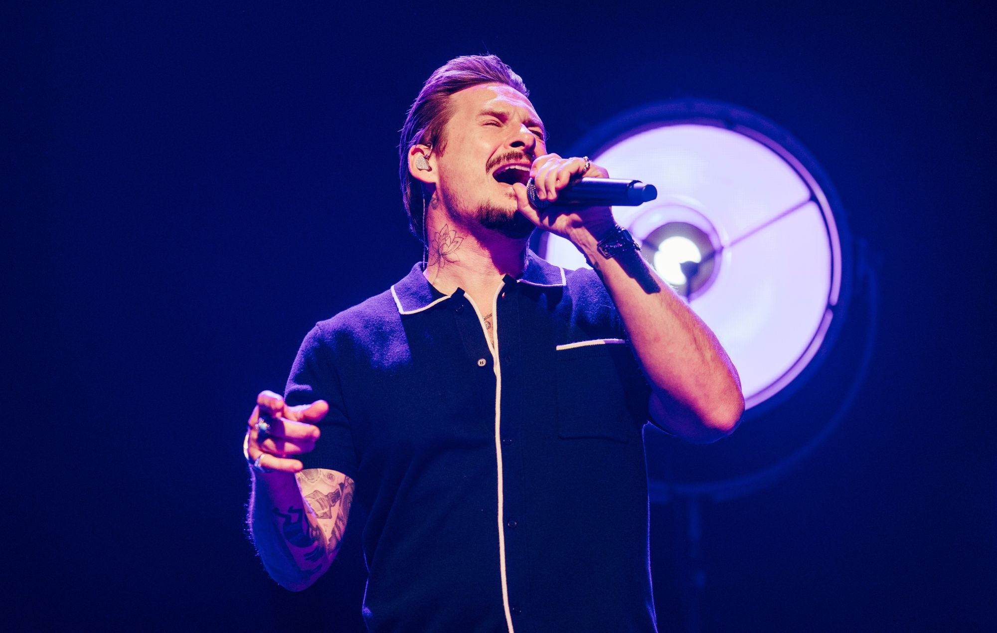 Blue Singer Lee Ryan's Racially Charged Assault Case: Sentencing and Appeal Denial (2026)