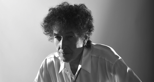 Bob Dylan Plays His First Shows of 2022 - Vimarsana News