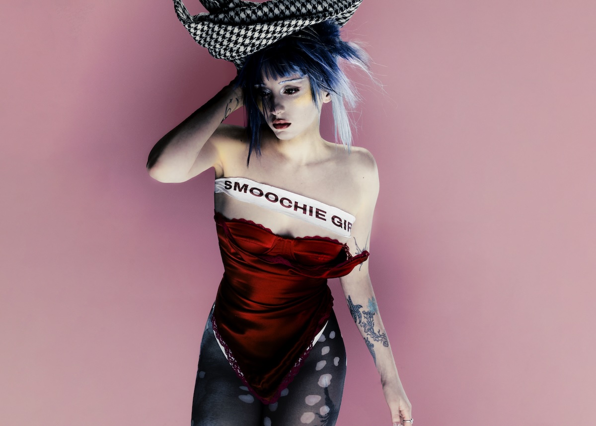 Ashnikko supplied Frontier Touring