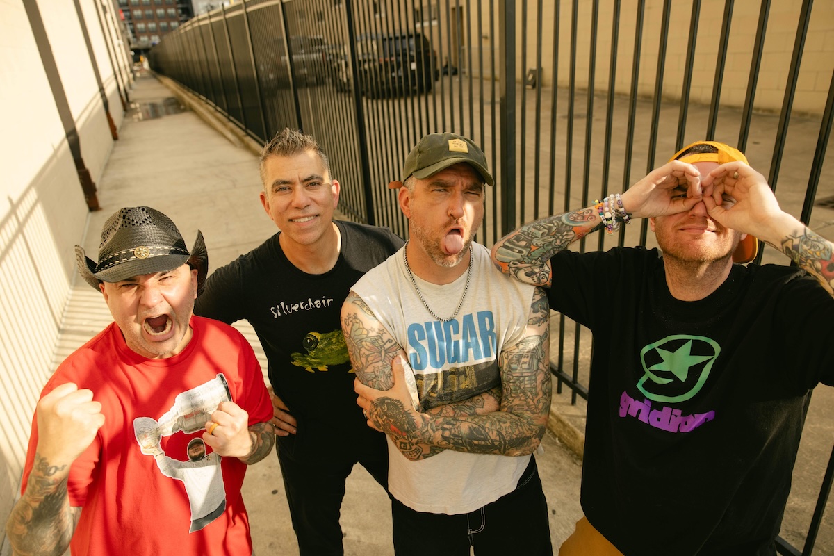 New Found Glory announce new album Listen Up! with single Laugh It Off
