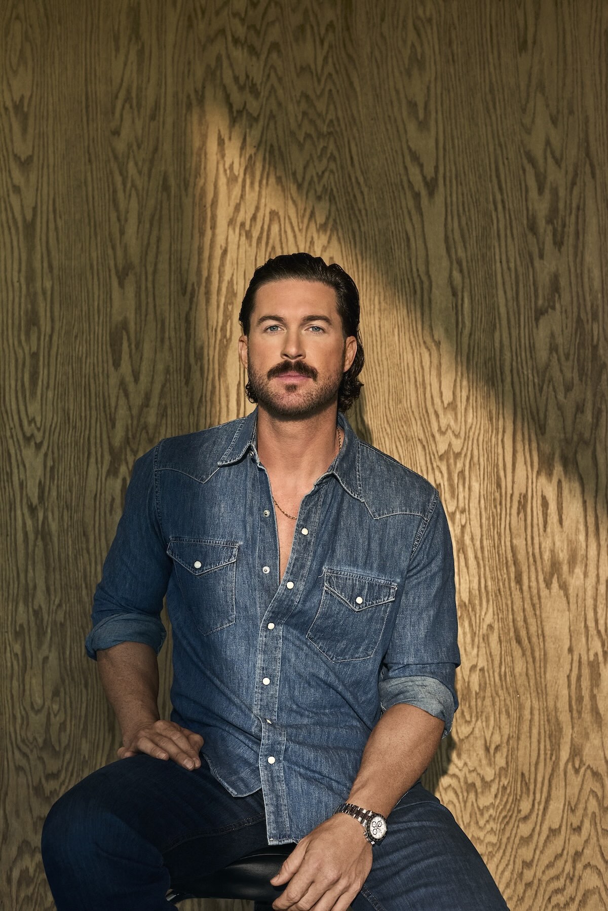 Riley Green announces 2026 Australian headline shows