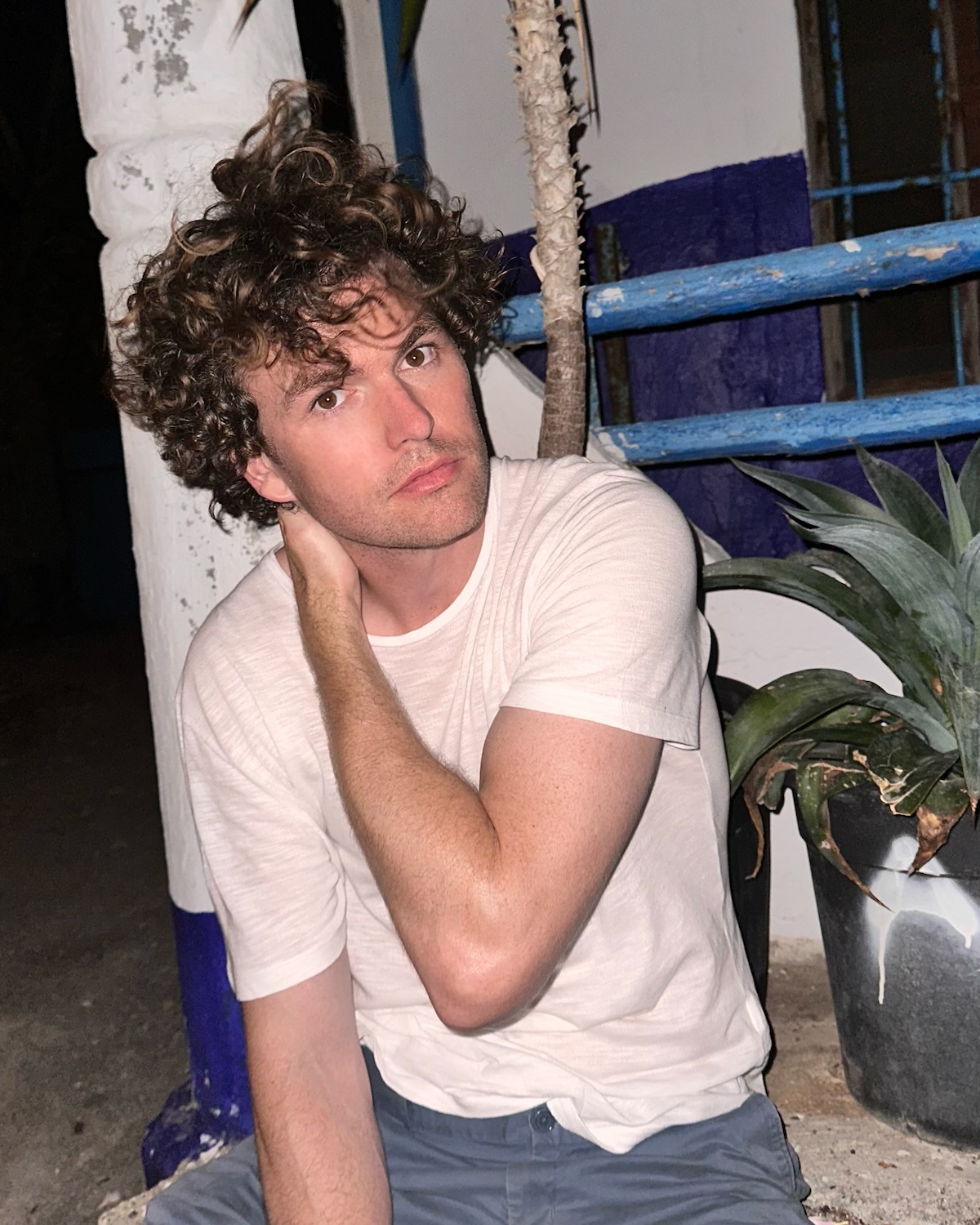 Vance Joy releases new twin single Divine Feelings/Fascination in the Dark ahead of Harvest Rock Festival return