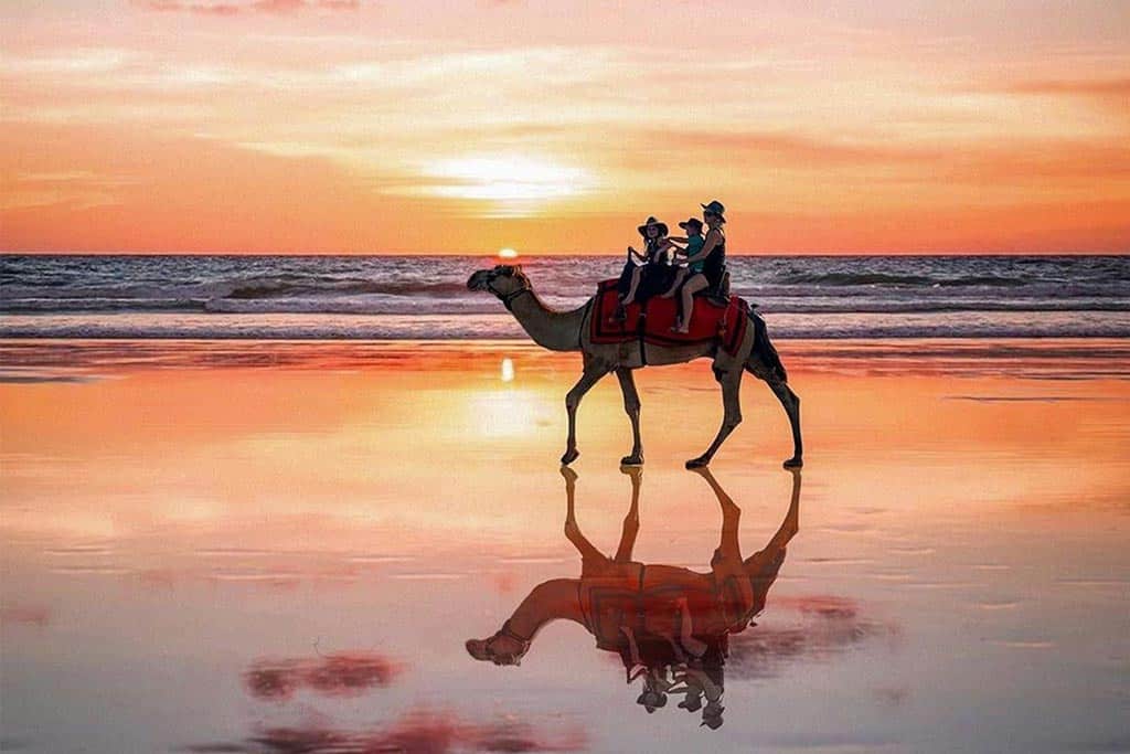 camel ride on cable beach broome
