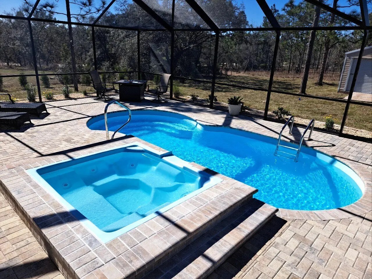 Laguna - 11x23x3-5.5' - Nomad Pools
