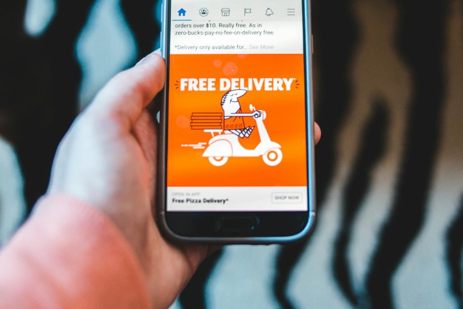 Pizza delivery ad banner