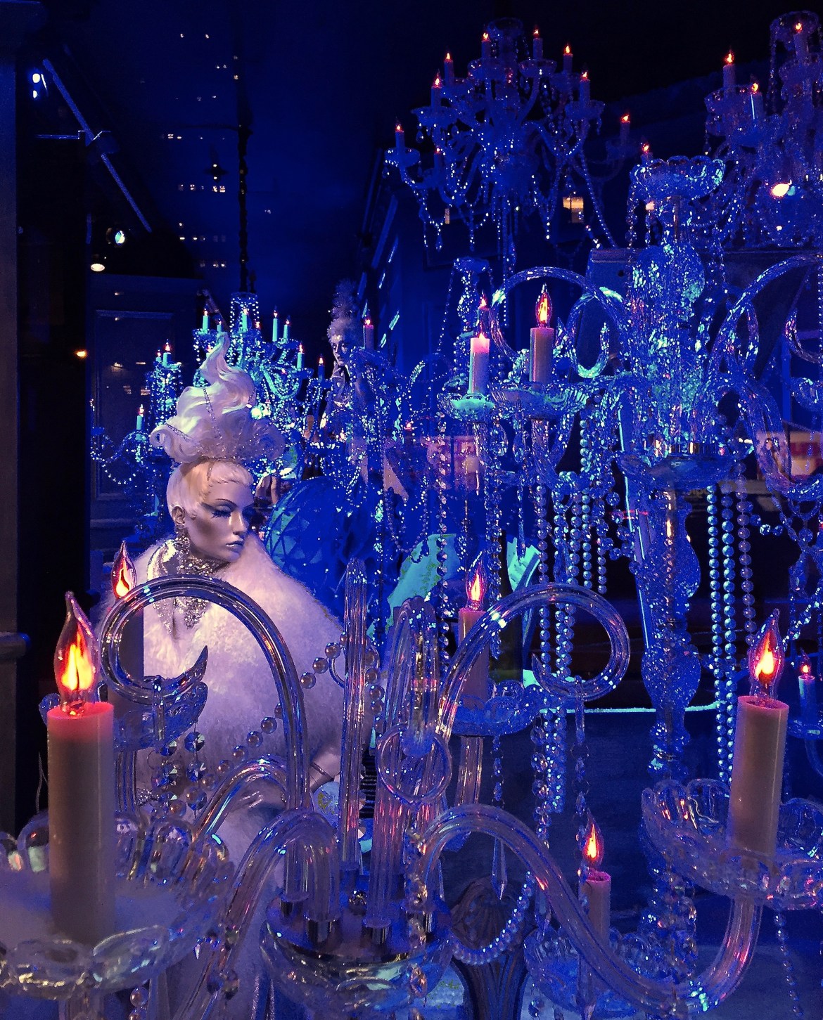 Holiday windows at Saks Fifth Avenue. Photo by Rick Stachura. December 18, 2015.