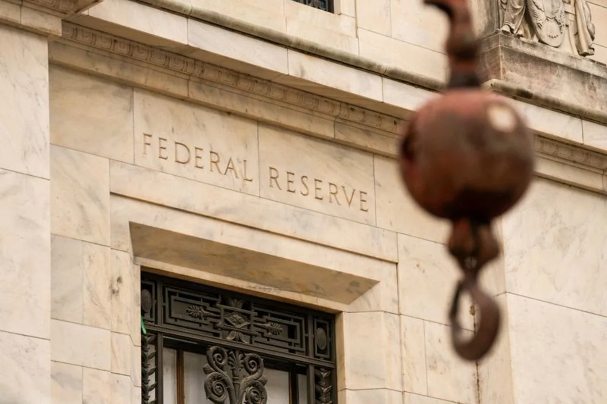 Tasas deben subir pronto en EEUU si no hay indicios de que inflación siga cediendo: Collins de la