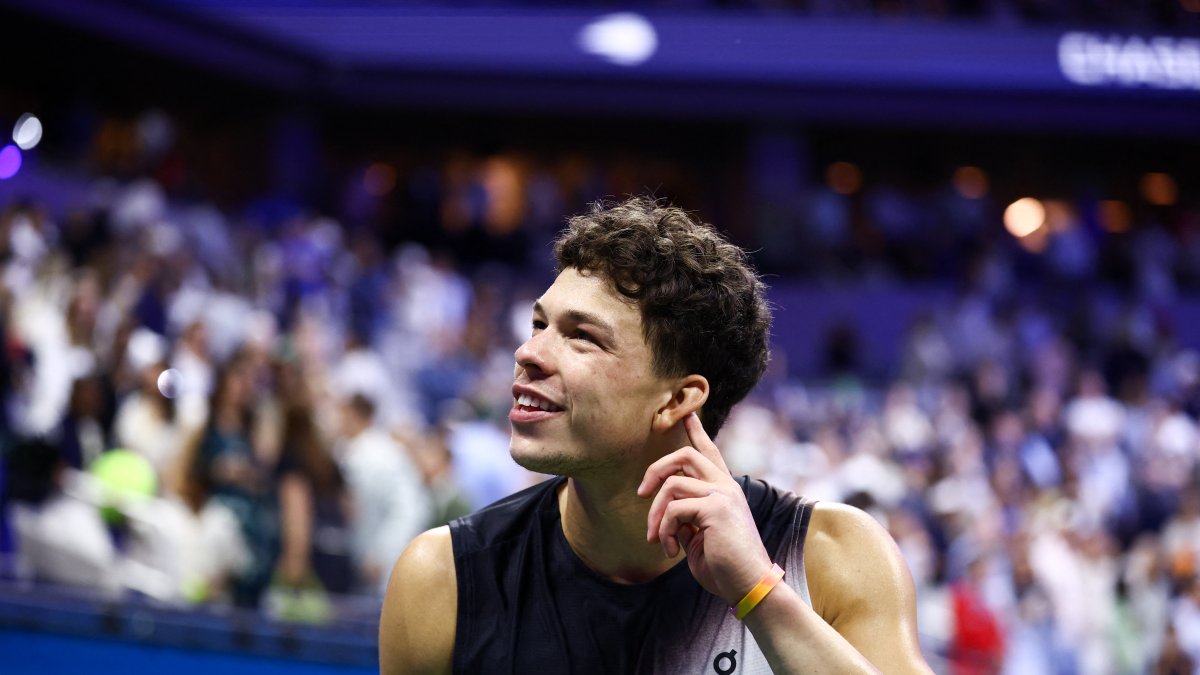 American Shelton to face Zverev in US Open final