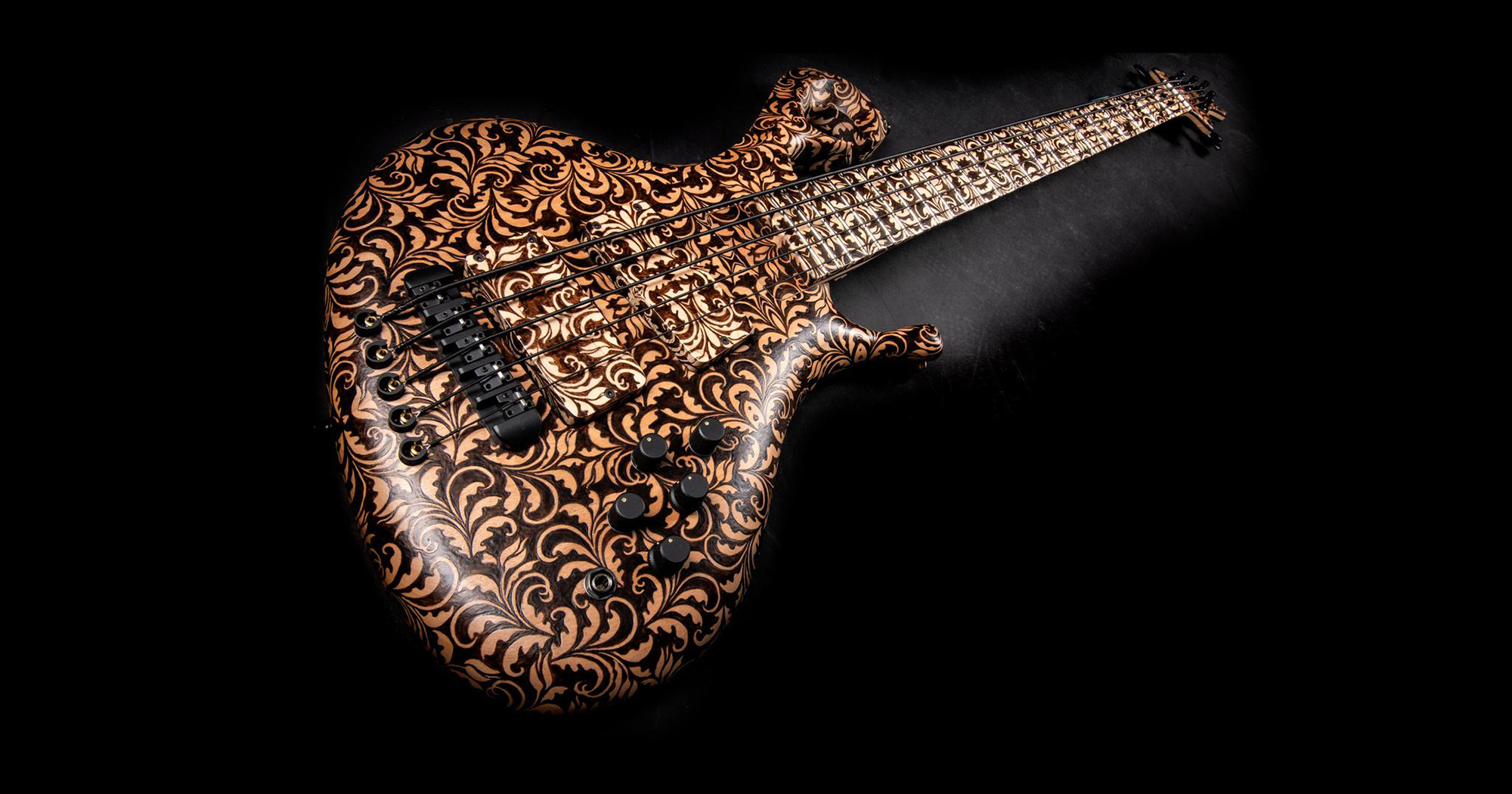 Jens Ritter's Hawaiian Pyro Okon Bass: A Fully Pyrographed