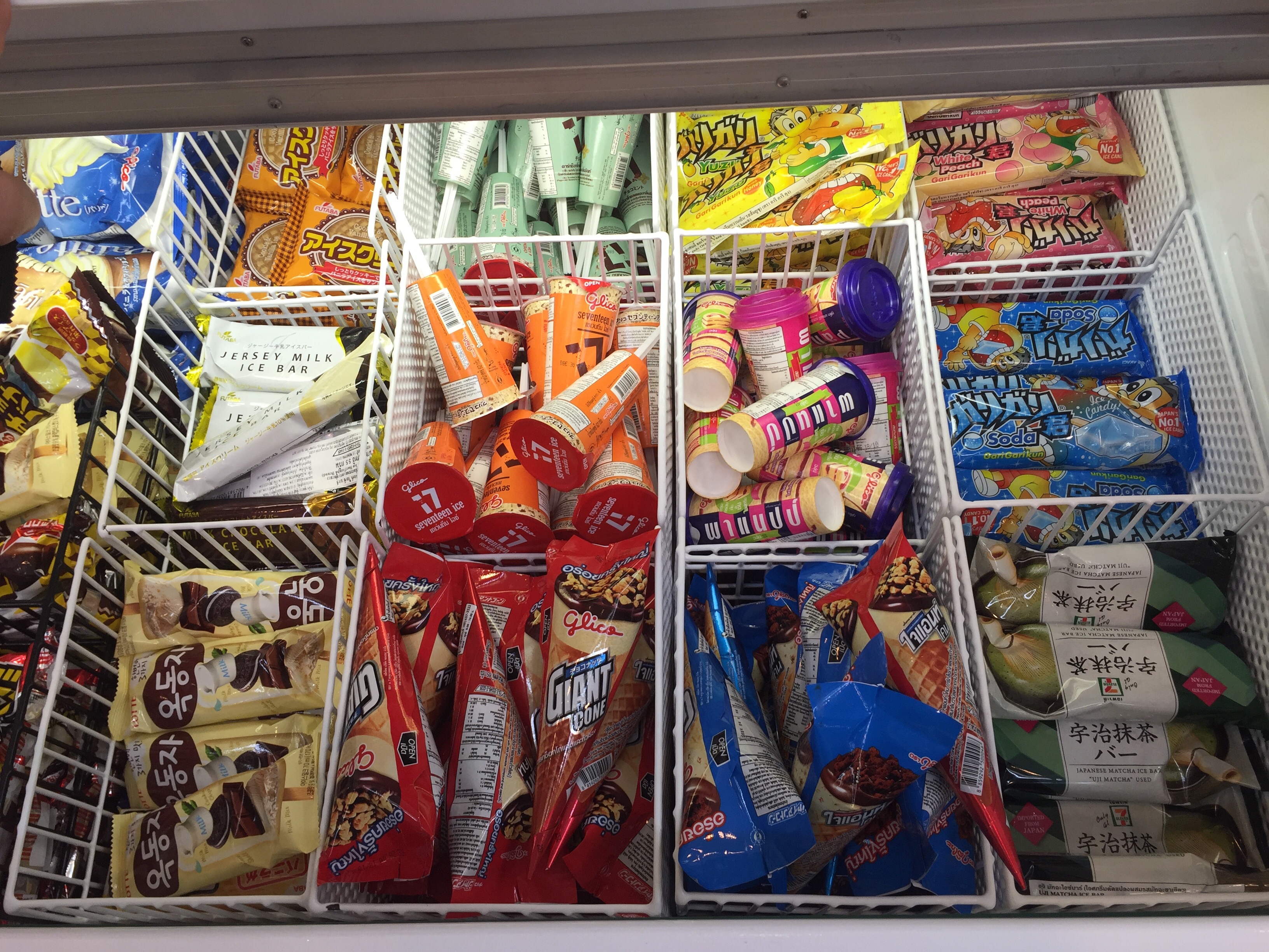 7 Eleven Ice Cream Promotion 163176 likes 2552 talking about this. 7 Eleven Ice Cream Promotion The official page for 7-Eleven Singapore.