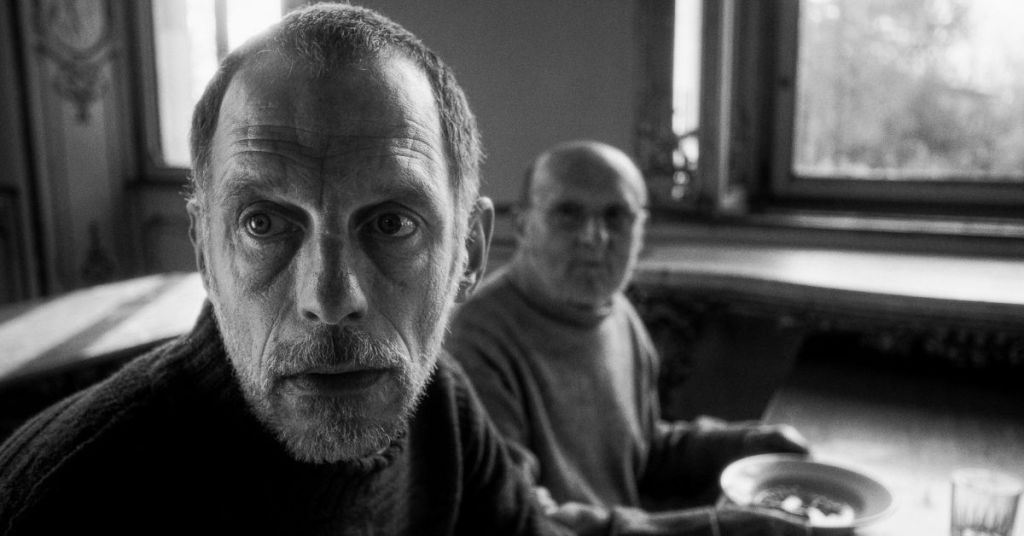 the complex forms recensione film