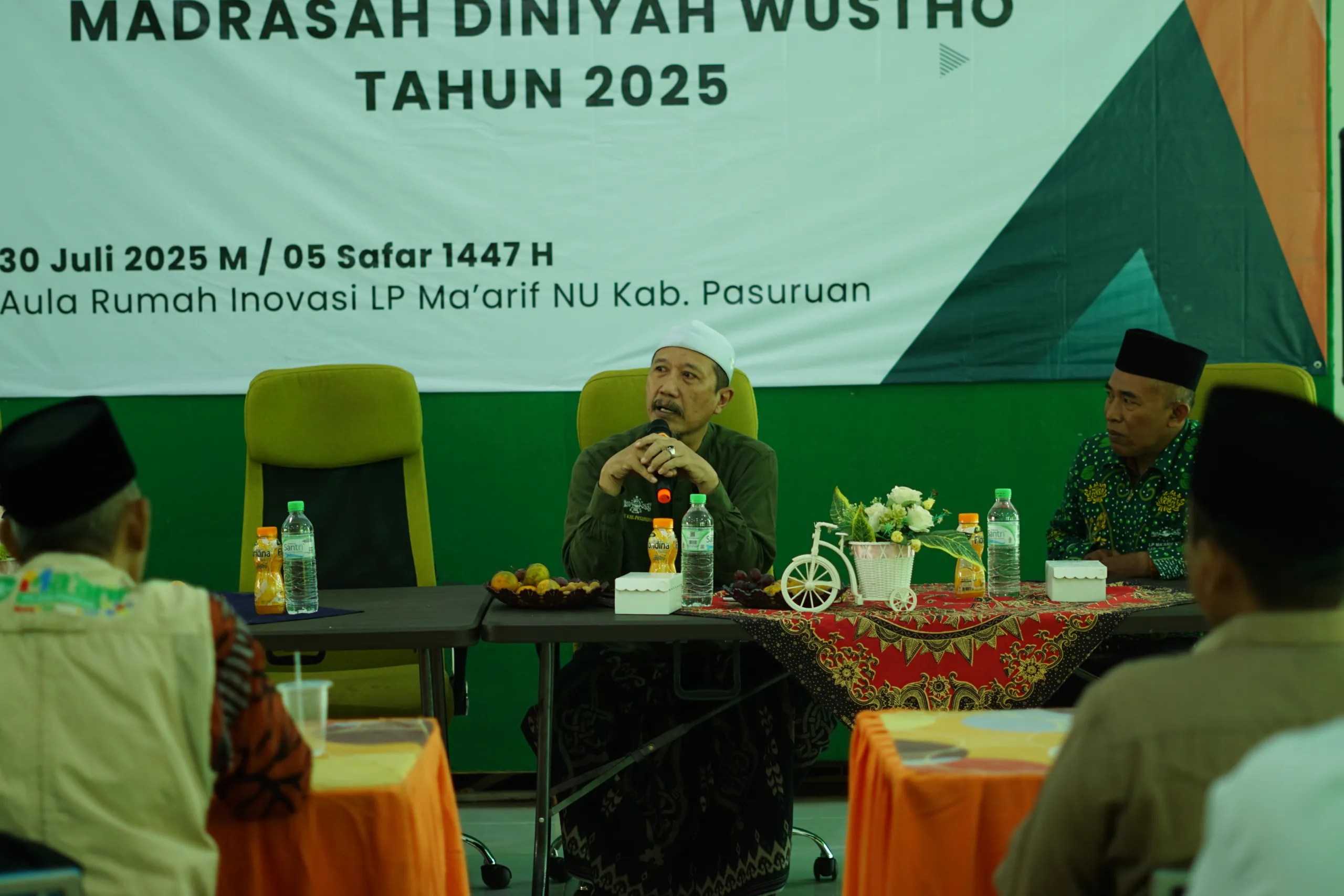 Pesan KH Imron Mutamakkin Untuk Guru Madin di Pasuruan