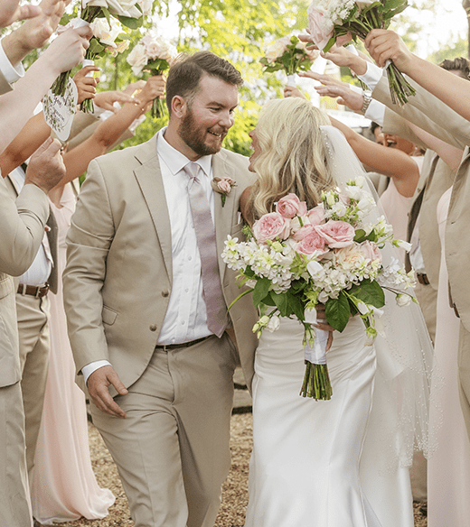 Look For A Wedding Venue Near You? The Oaks Wedding & Events