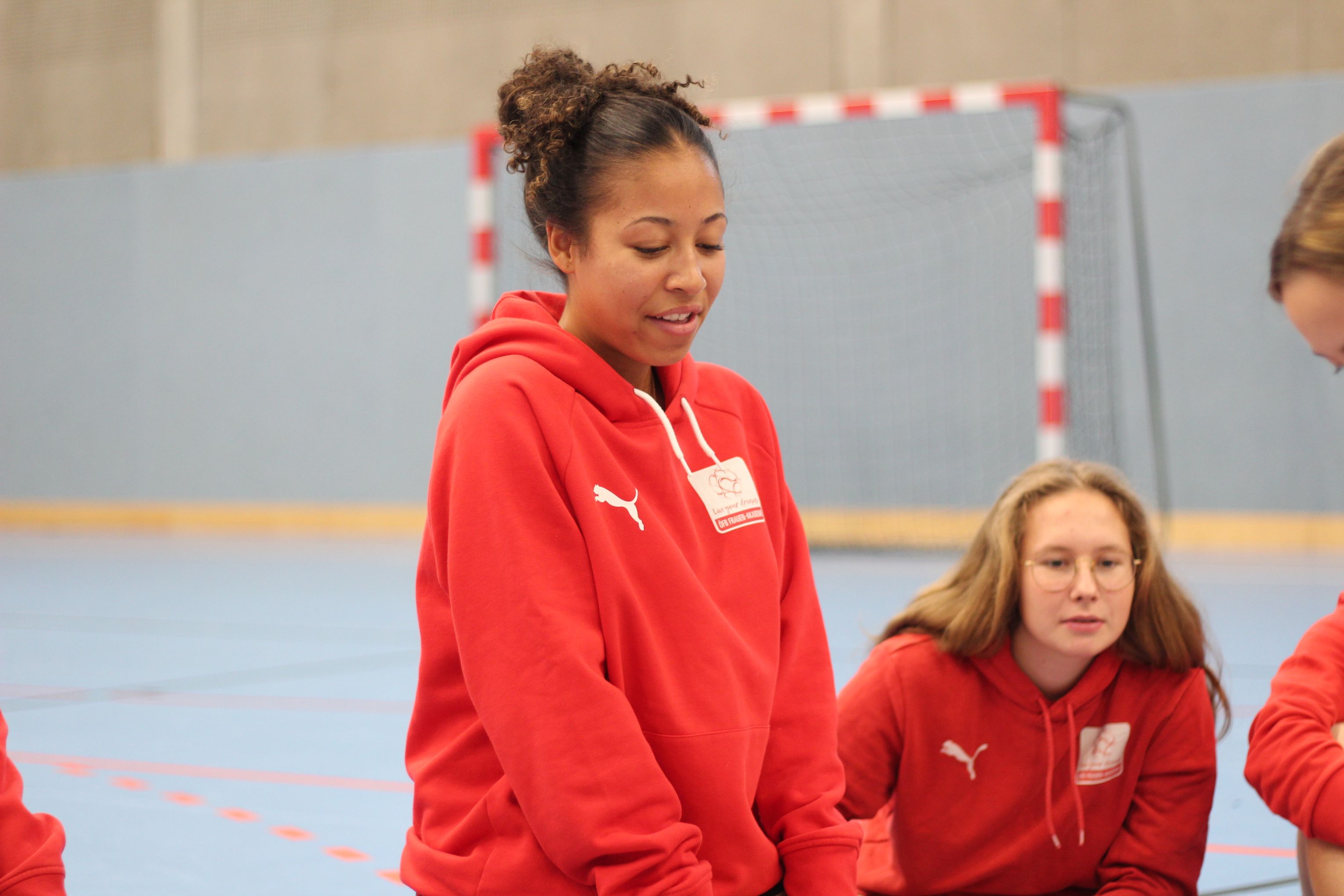 Jonas Ro Mann Oefb At - Download Incredible Light Texture | 4K