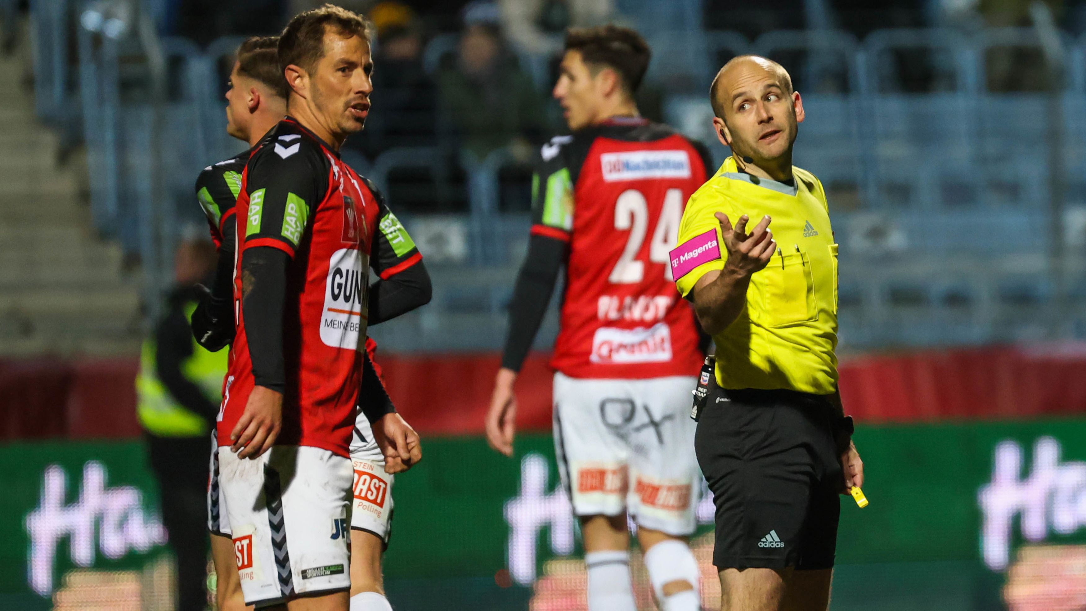 Anton H Userer Oefb At - City Background Collection - Full HD Quality