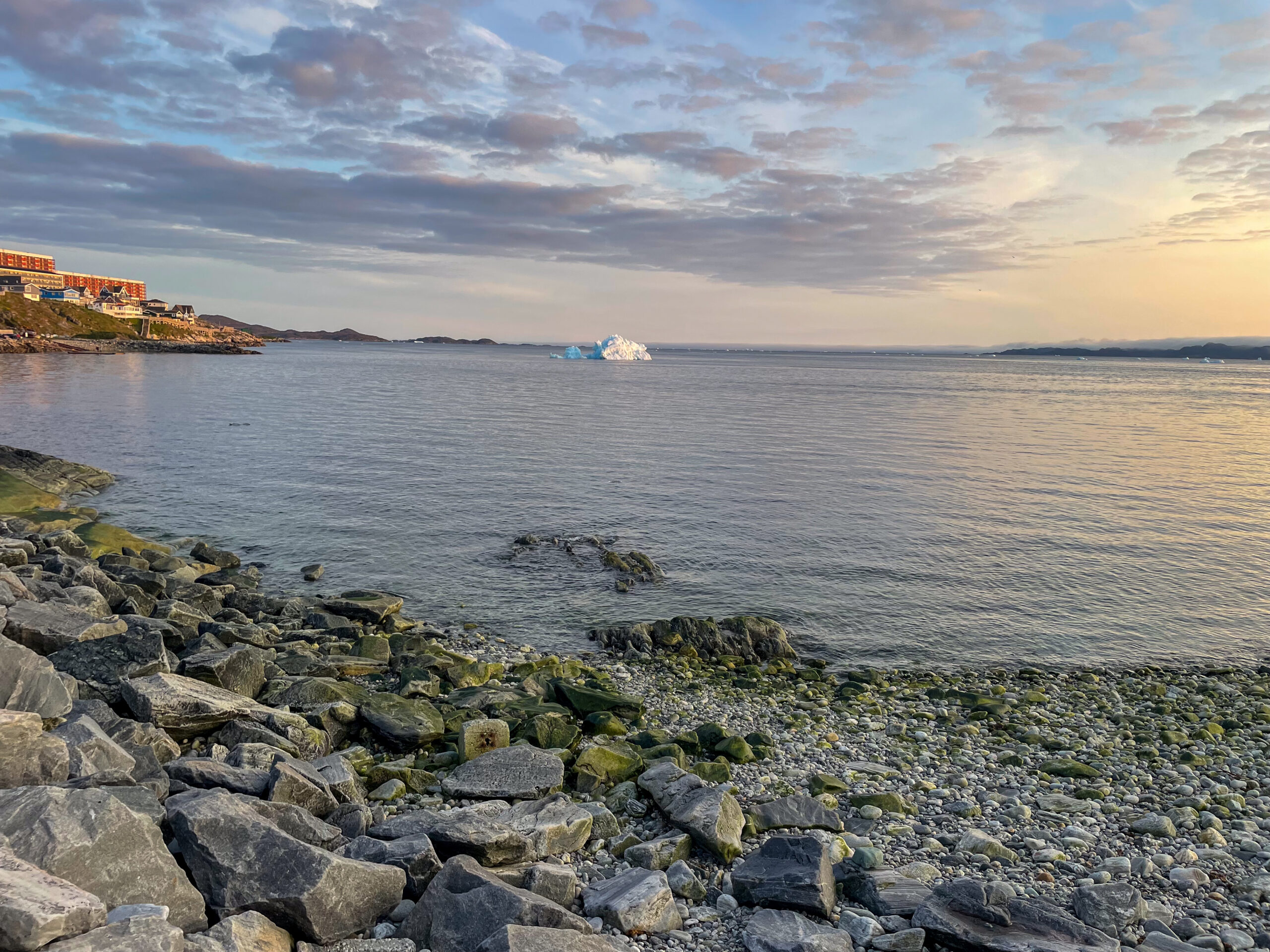 Offside på reportageresa i Nuuk på Grönland