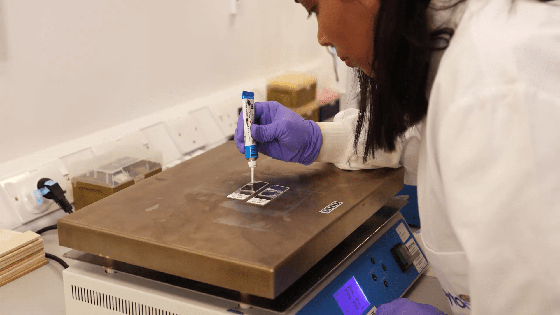 Solid Tumour Ffpe Fish Protocol - Professional Landscape Background - 4K