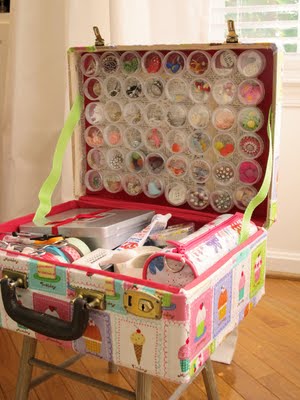 using old suitcases for decoration