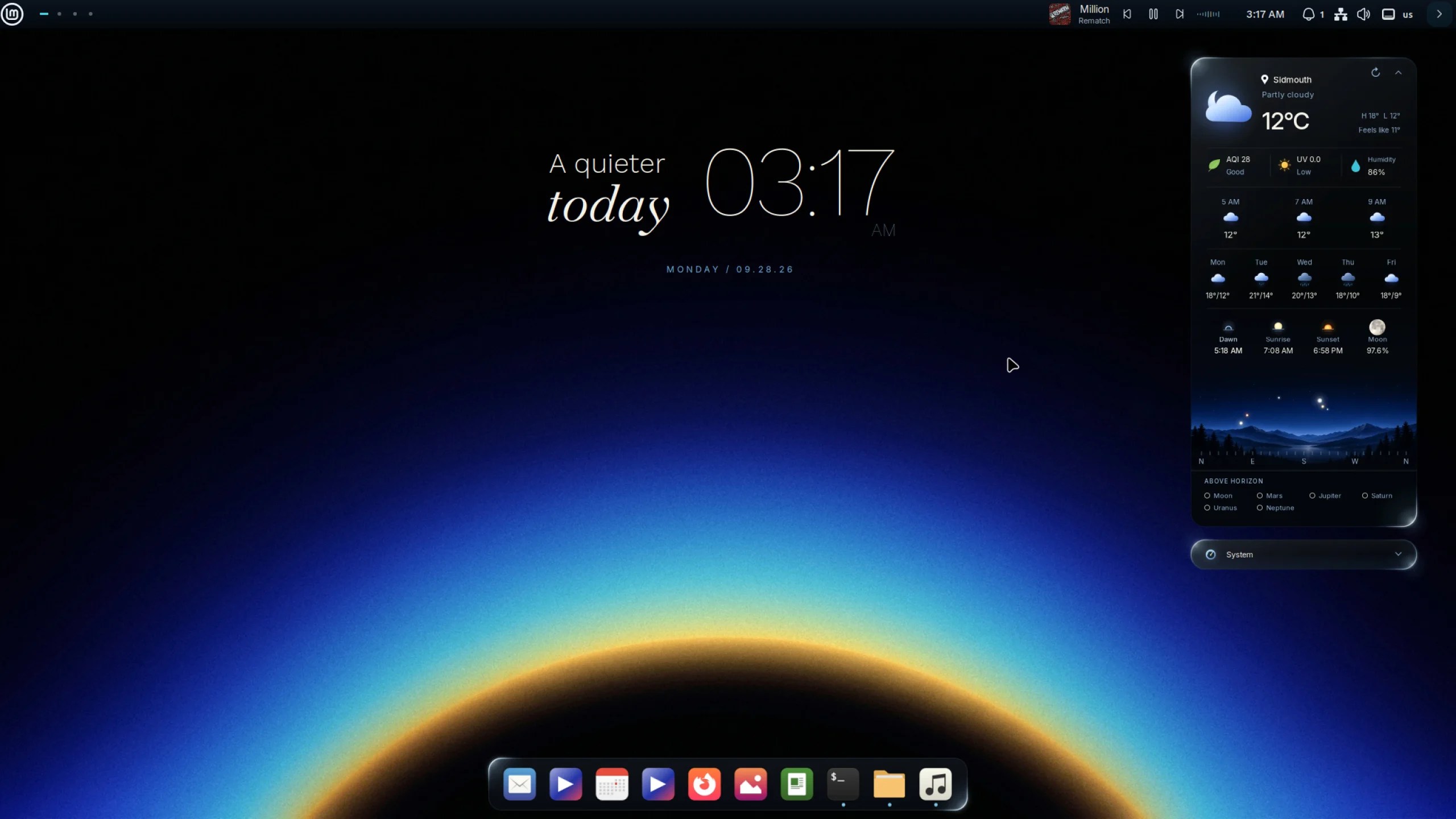 Give Linux Mint a dramatic makeover with this theme pack