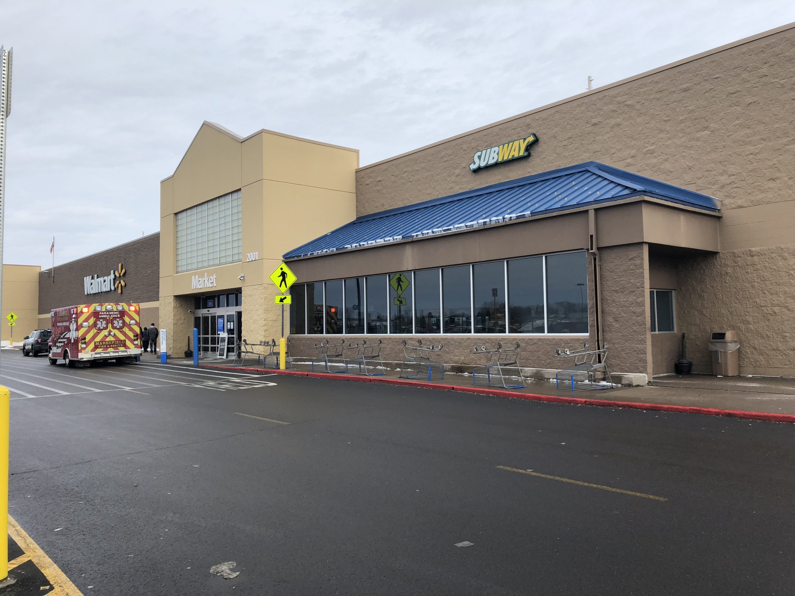 Walmart and Sam’s Club Require Shoppers to Wear Face Coverings OnFocus