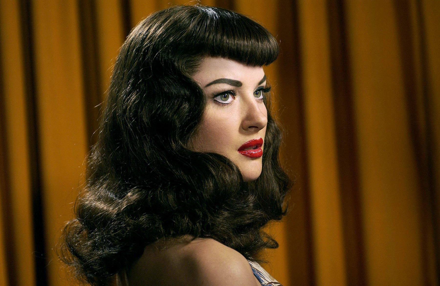 GRETCHEN MOL THE NOTORIOUS BETTIE PAGE (2005)
