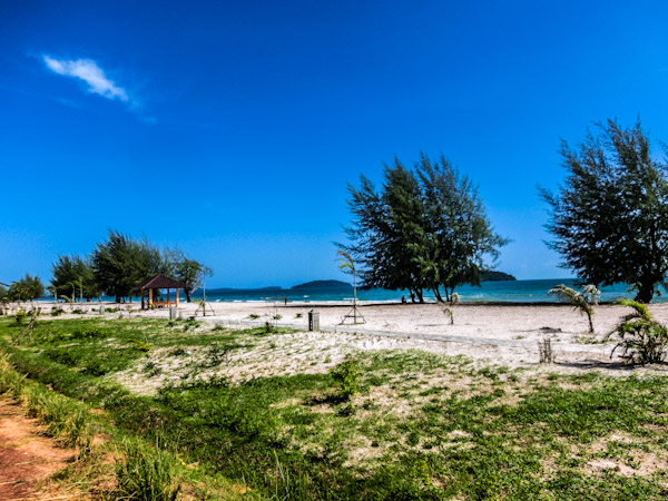 otres beach cambodia photo ooaworld Rolling Coconut