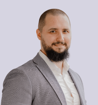 Владислав Кононов