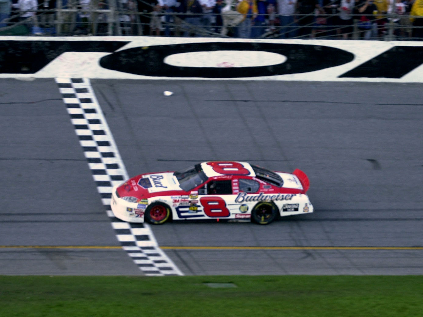 Dale Earnhardt Jr.'s 2004 Daytona 500 win uplifted NASCAR