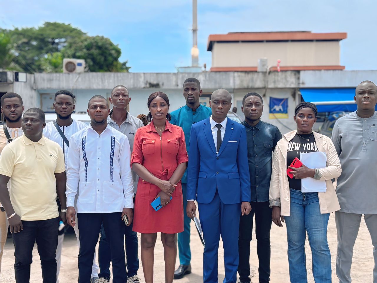 Côte d’Ivoire : Les vendeurs de véhicules pas contents des candidats à la présidentielle