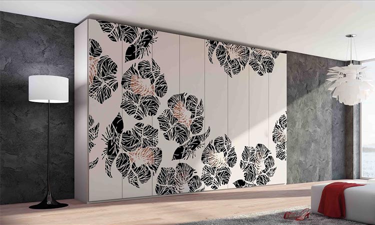 How To Fix Your Wardrobe According To Vastu Shastra