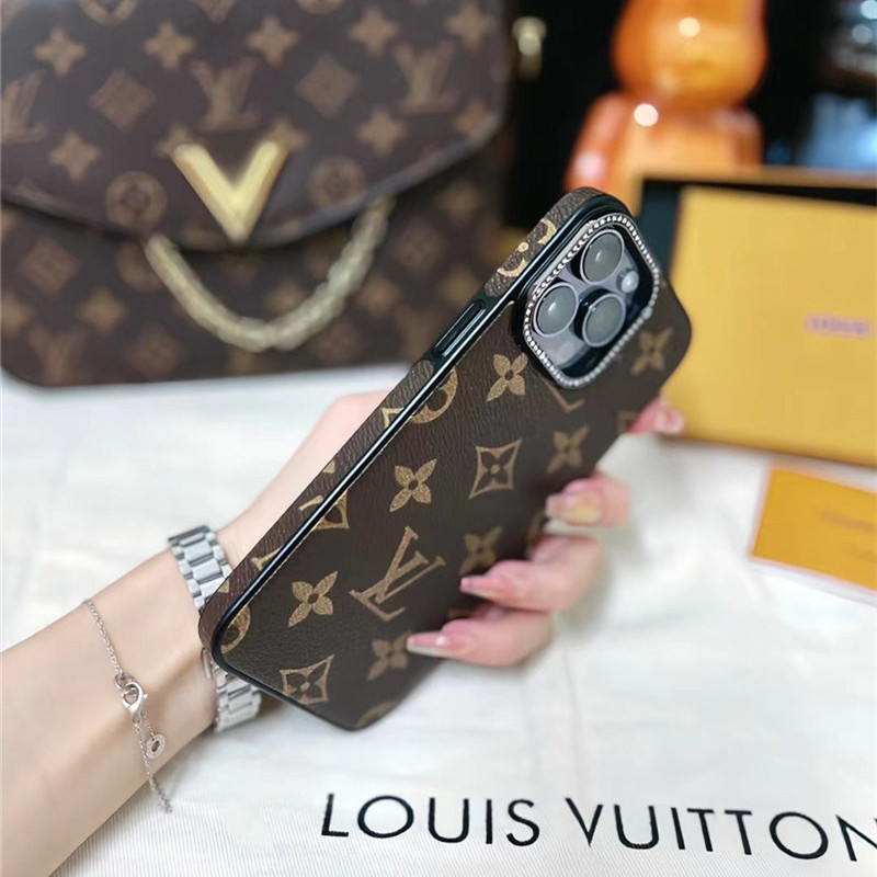 【最高級美品】ルイヴィトン モノグラム iPhone 16 PRO MAX 用 Bumper Pallas Iphone 16 Pro Max Monogram - Women - Small