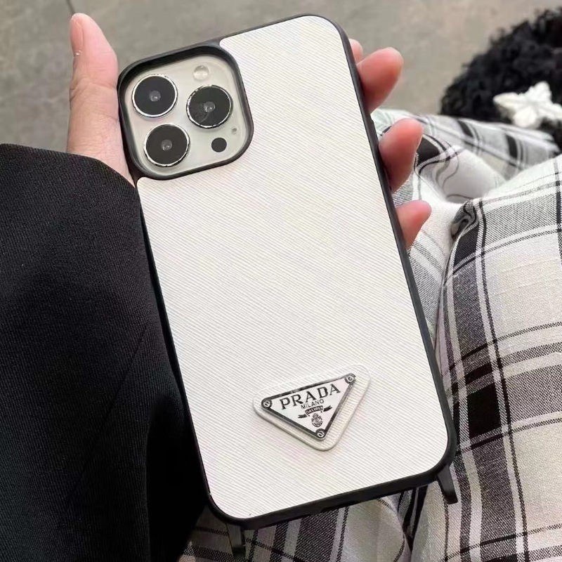 PRADA スマホショルダー　iPhone15 プラダ iPhone15 Pro/14 Proケース ショルダーストラップ付き
