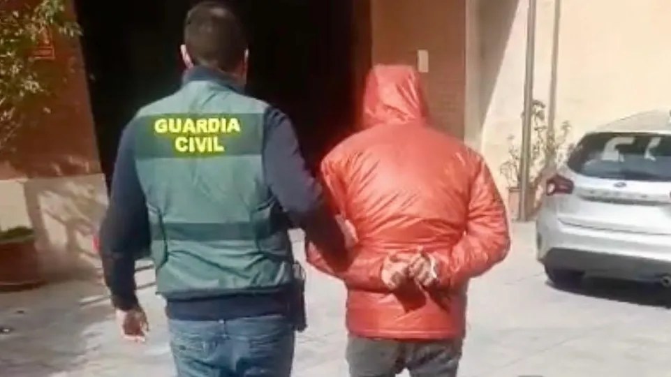 La Guardia Civil desmantela una red que estafaba a clientes de banca online tras dos años de investigación