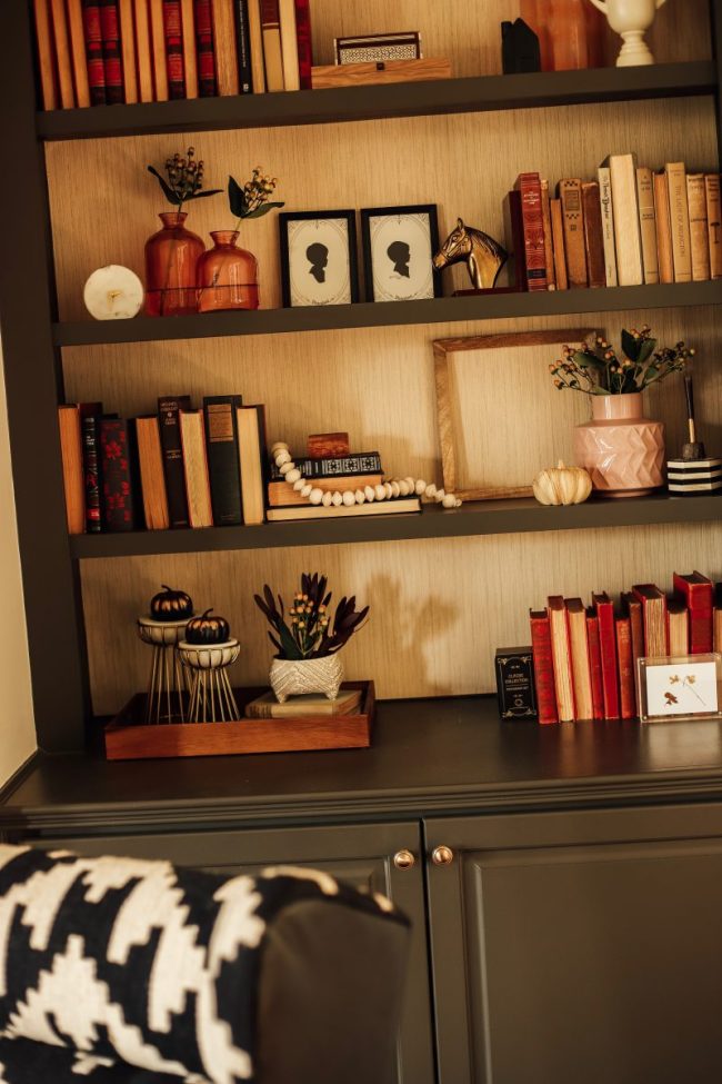 fall bookshelf 