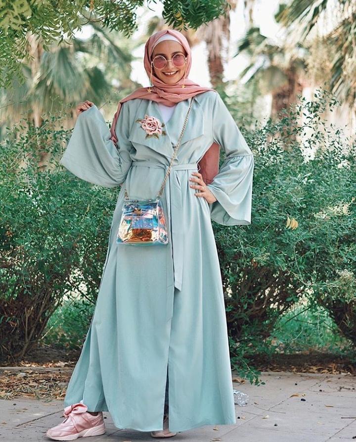 Buy boyfriend jeans online with worldwide shipping. Open Abaya Designs - 20 Latest Open Abaya Styles You Can Buy