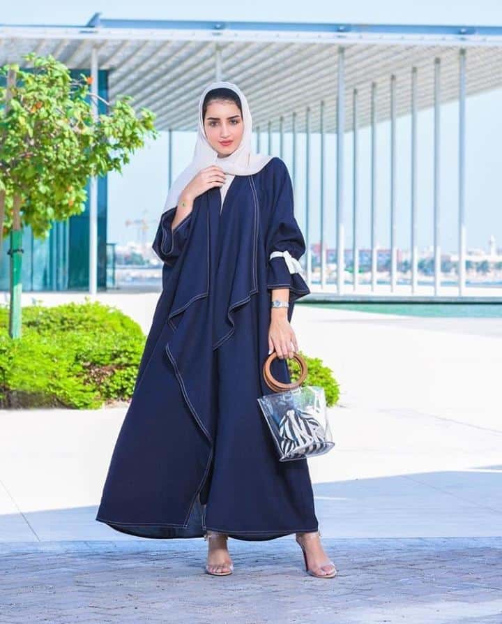 Buzzfeed staff tick off every trendy item you've worn in the past year Open Abaya Designs 20 Latest Open Abaya Styles You Can Buy