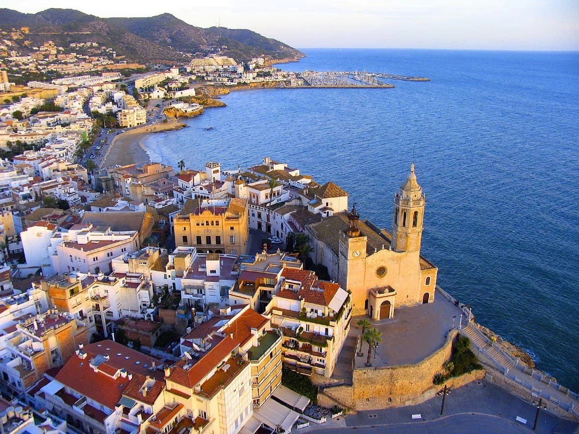 The 11 best things to do in spain, from eating tapas to visiting madrid's best museums. A Gay Guide To Sitges | LGBT tailor-made travel | Out Of